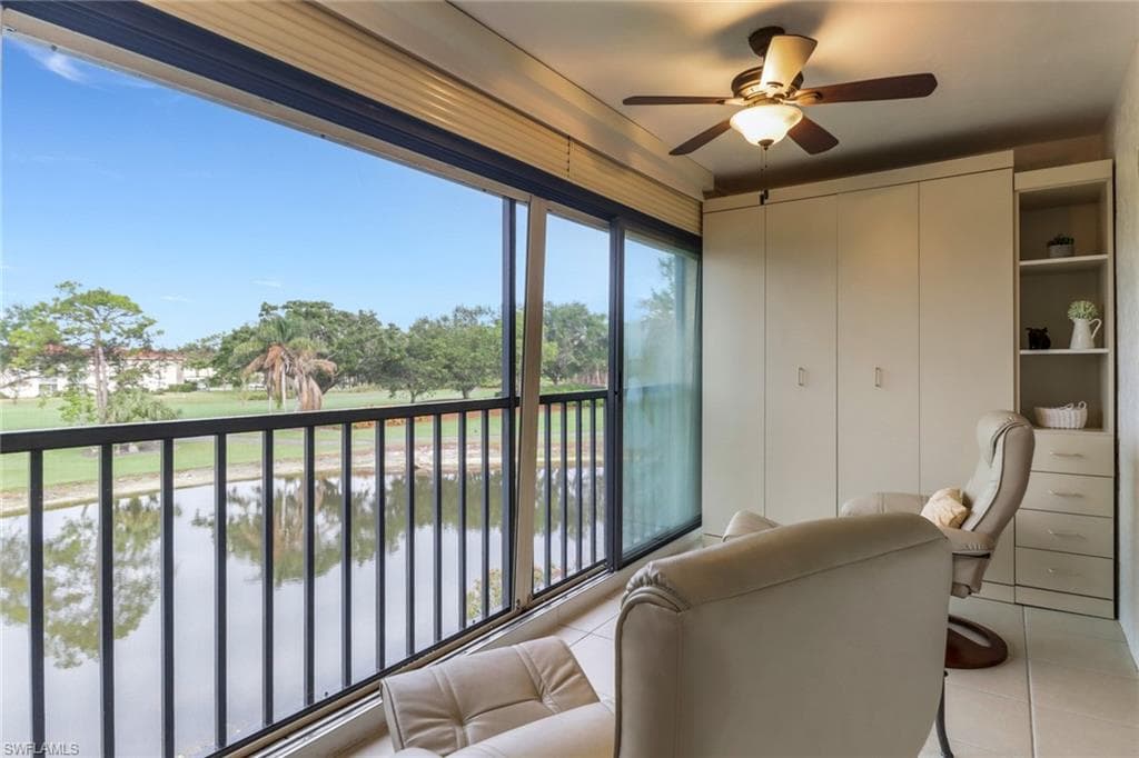 5250 Fox Hollow DR 530 NAPLES, FL 34104