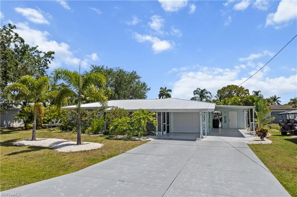 2144 Saint Croix AVE FORT MYERS, FL 33905
