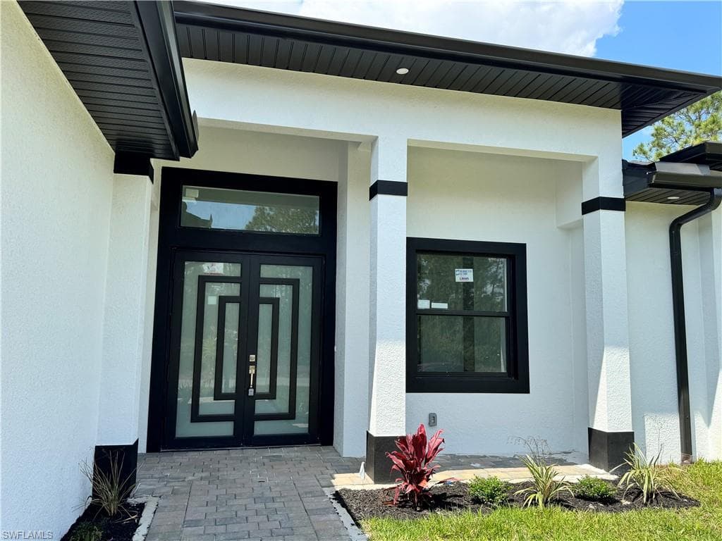 1014 Louis AVE LEHIGH ACRES, FL 33972