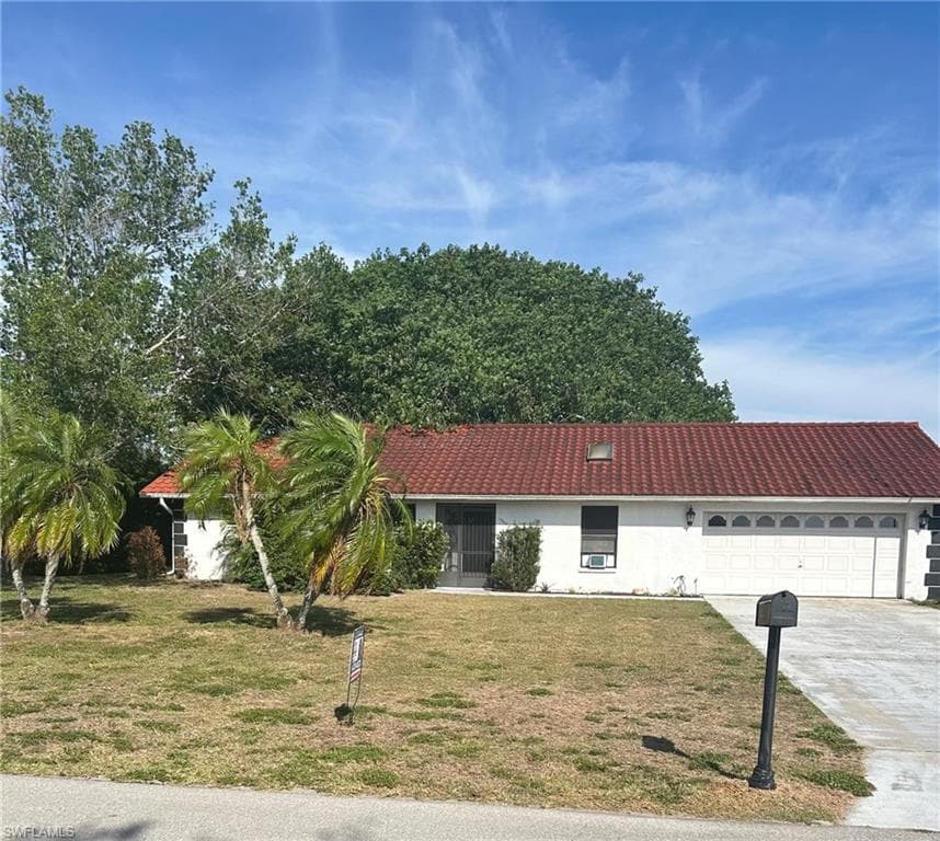 50 Kingston ST LEHIGH ACRES, FL 33936