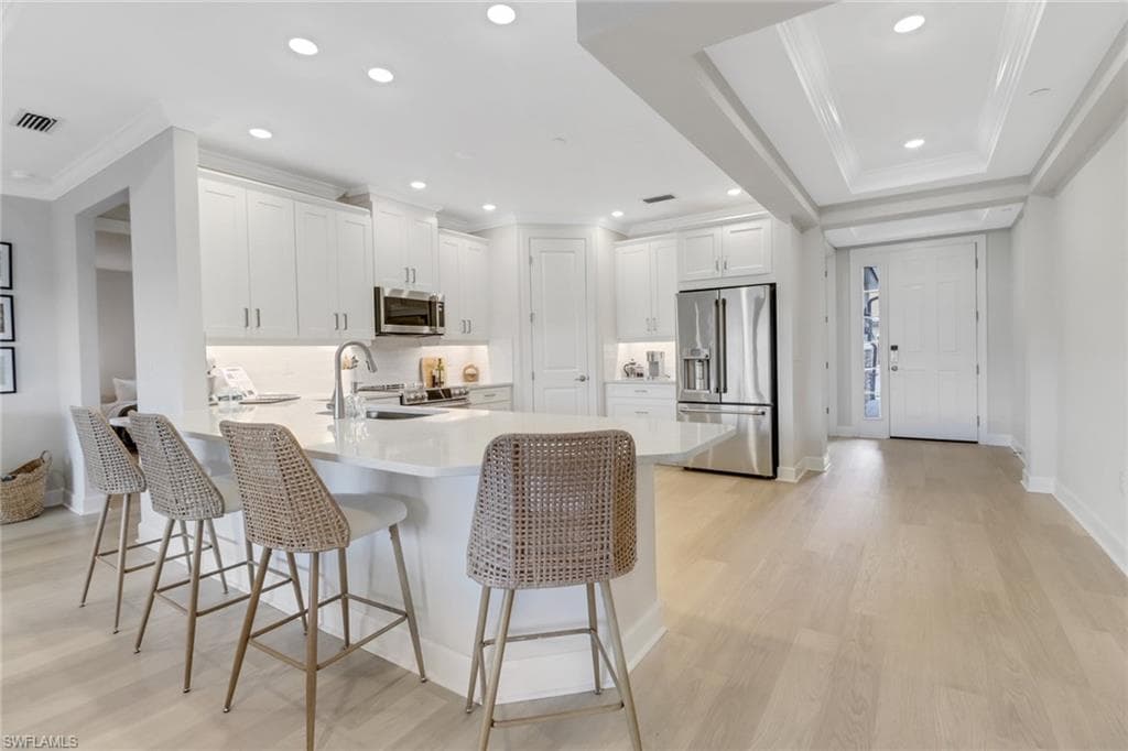 15327 Lucerna ST 103 NAPLES, FL 34114