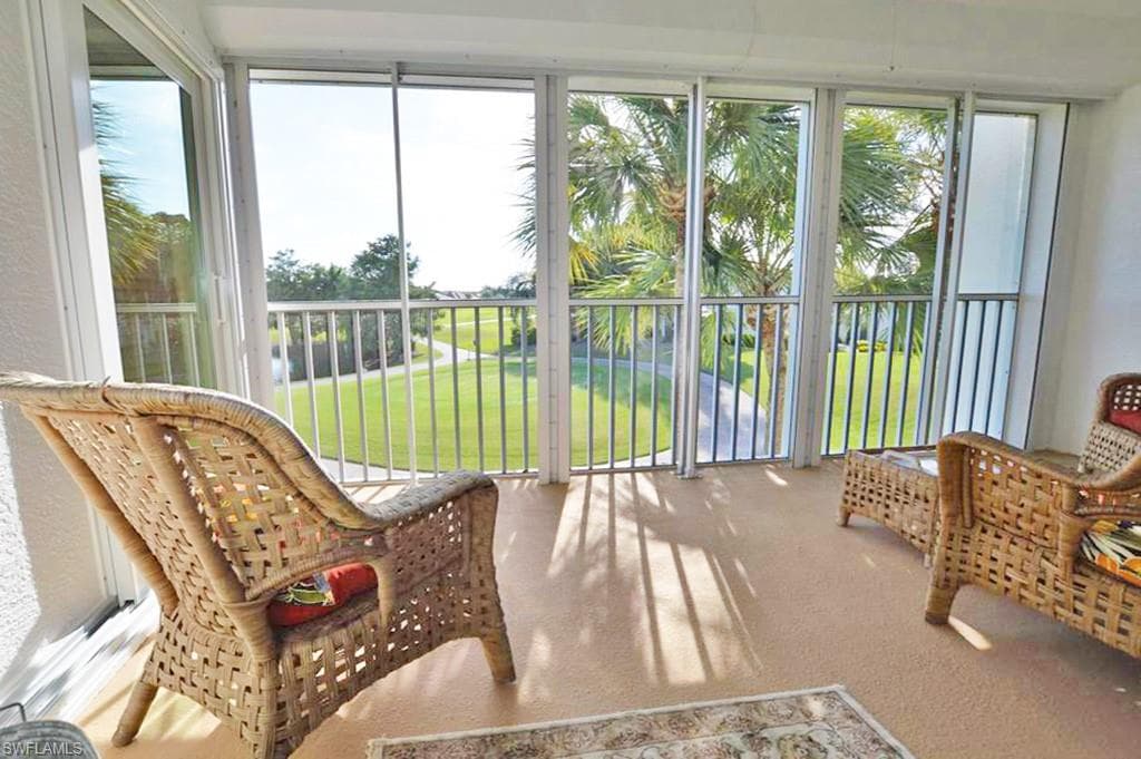5923 Sand Wedge LN 1906 NAPLES, FL 34110