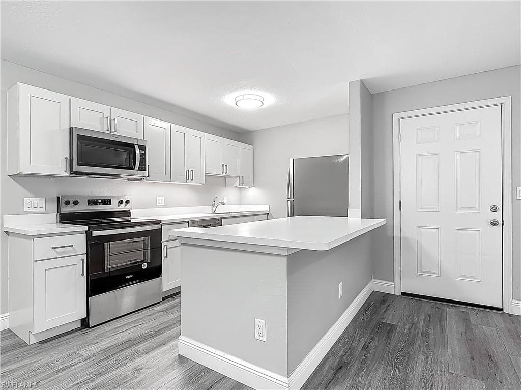 17426 Birchwood LN 12 FORT MYERS, FL 33908