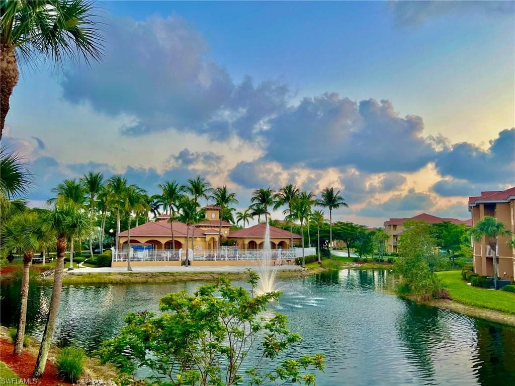 15585 Ocean Walk CIR 207 FORT MYERS, FL 33908