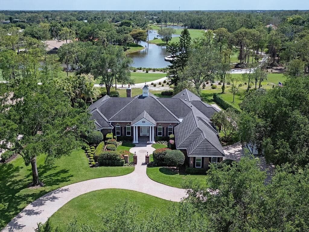 4756 Pond Apple DR N NAPLES, FL 34119