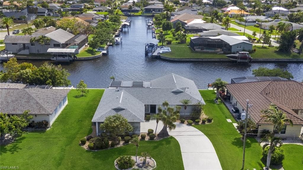 2209 SE 10th AVE CAPE CORAL, FL 33990