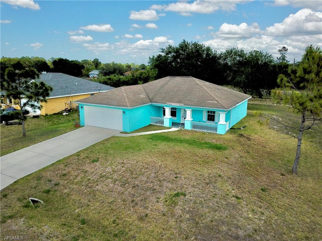 3700 16th ST W LEHIGH ACRES, FL 33971