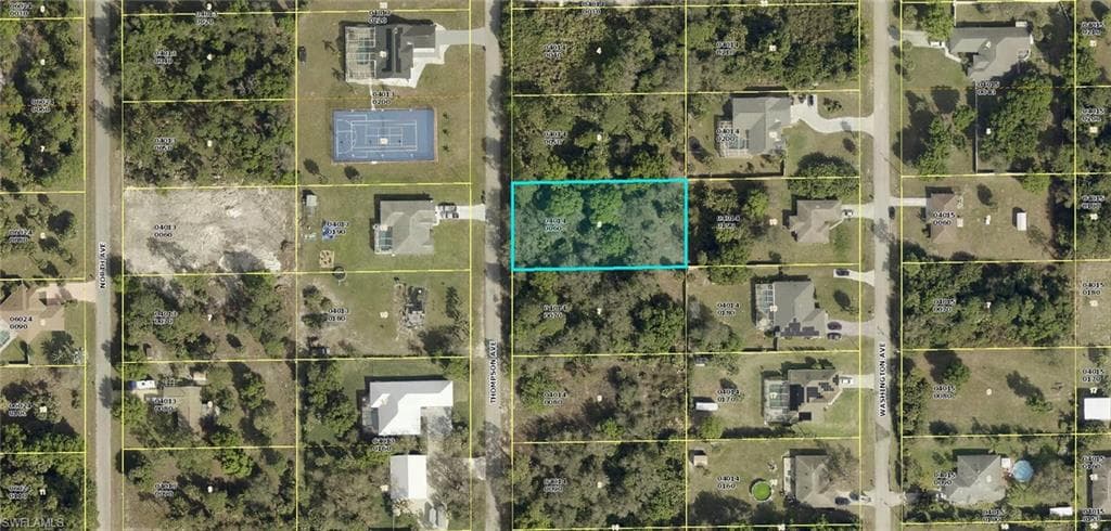 512 Thompson AVE LEHIGH ACRES, FL 33972
