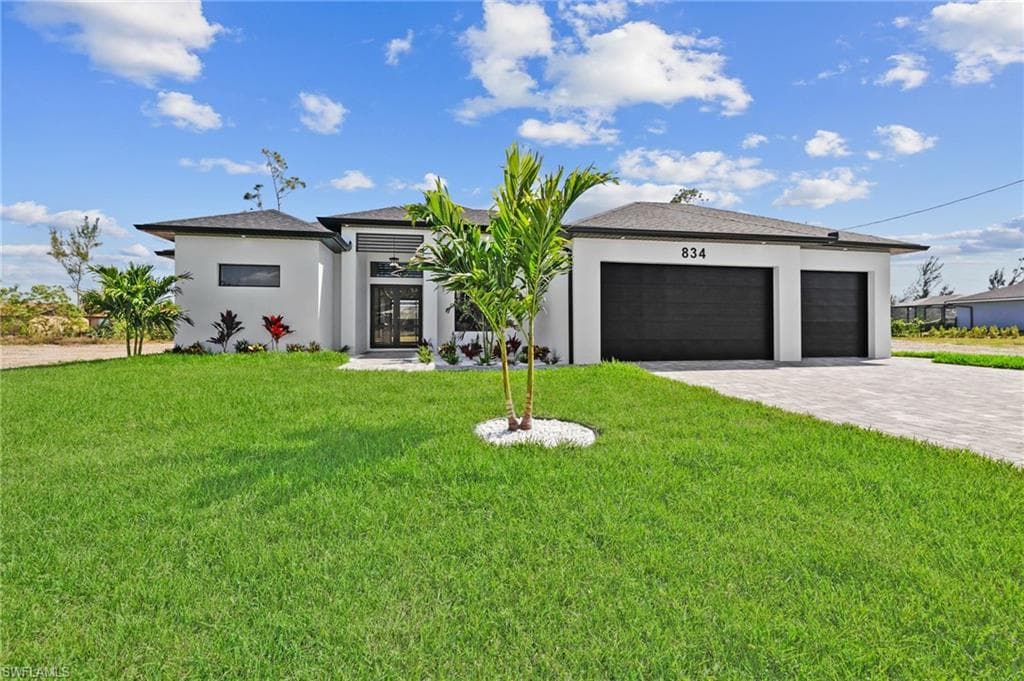 834 SW 31st TER CAPE CORAL, FL 33914