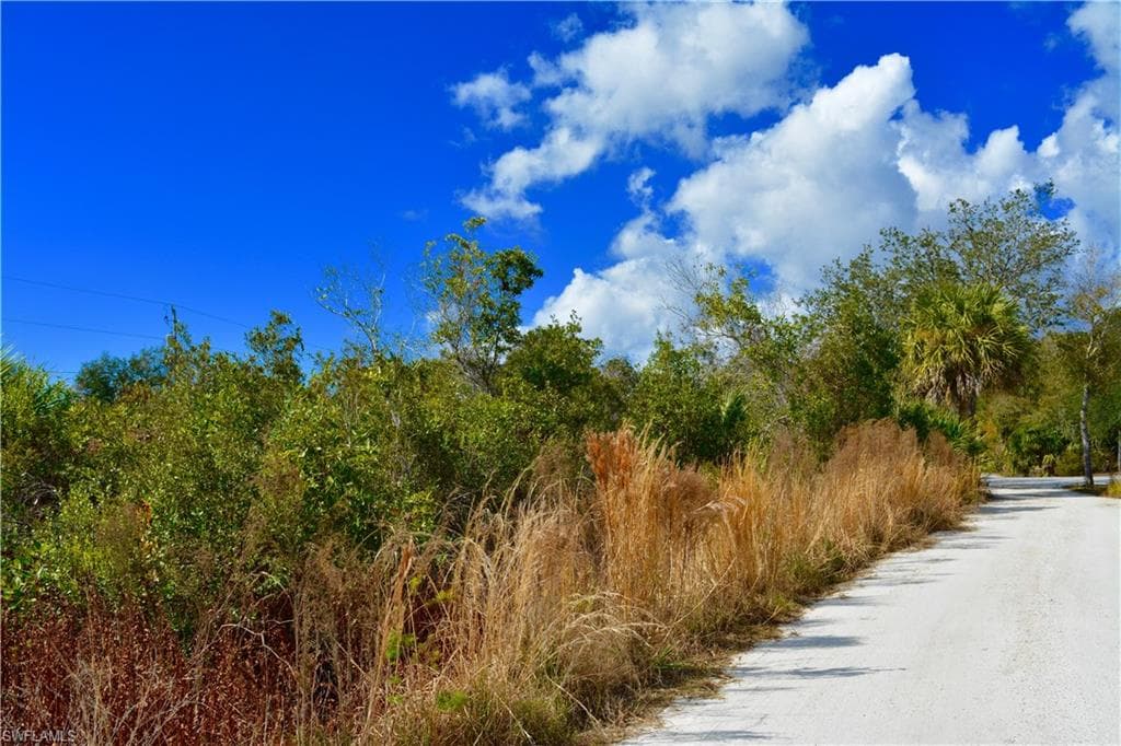 27195 Lowry AVE PUNTA GORDA, FL 33983