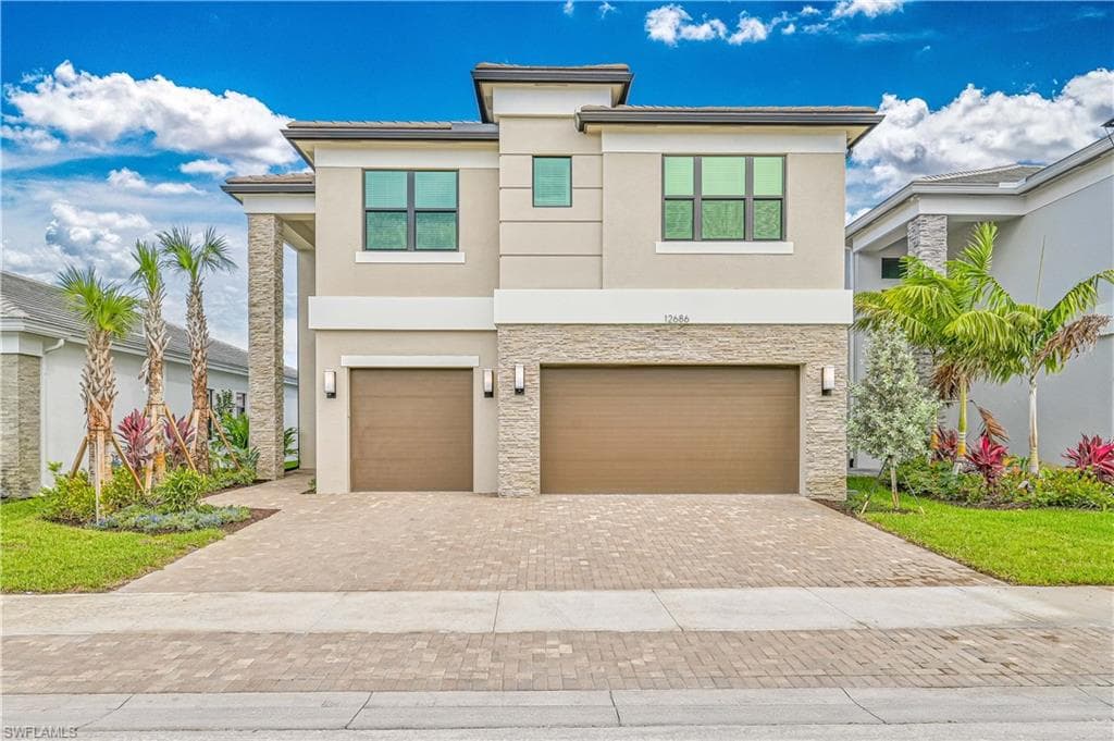 12686 Caballo CT ESTERO, FL 33928