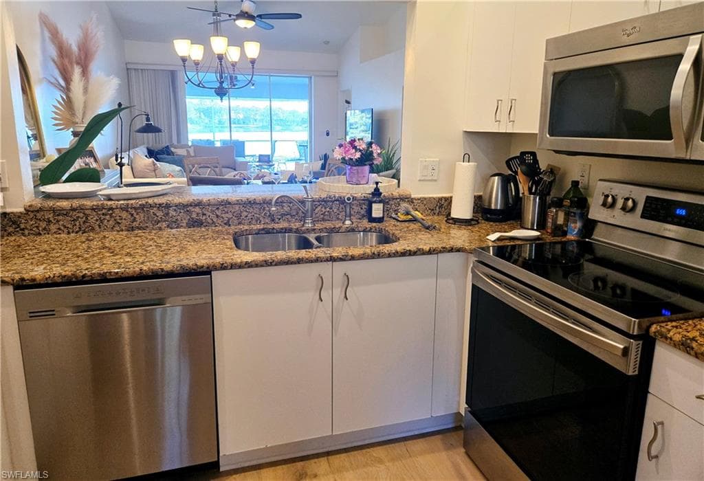 618 Captn Kate CT 5 NAPLES, FL 34110