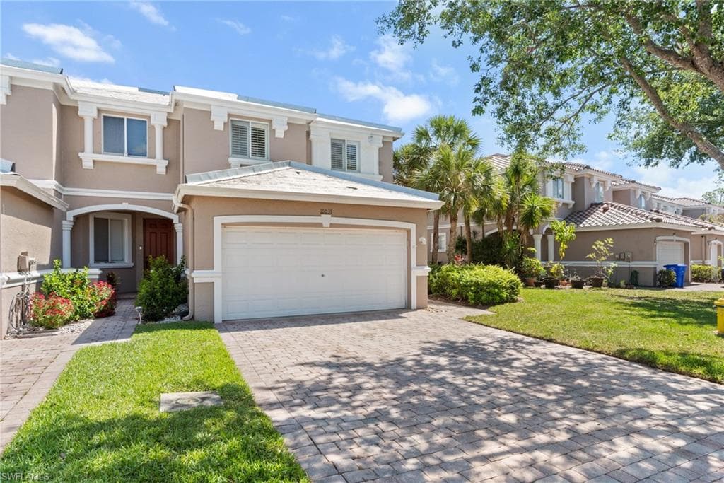 10033 Salina ST FORT MYERS, FL 33905