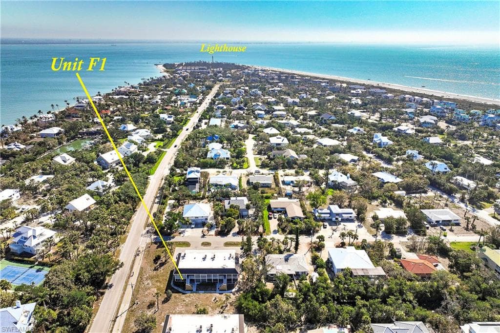 561 Periwinkle WAY F1 SANIBEL, FL 33957