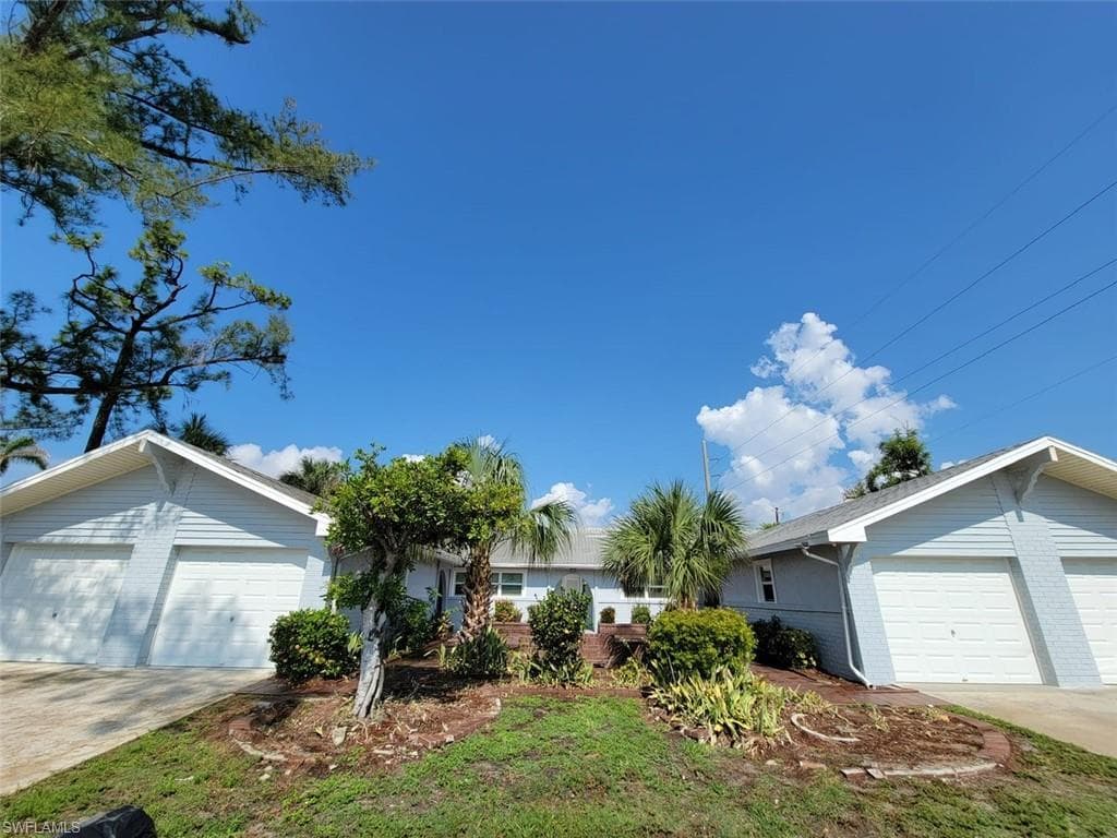4730 SW 2nd AVE CAPE CORAL, FL 33914