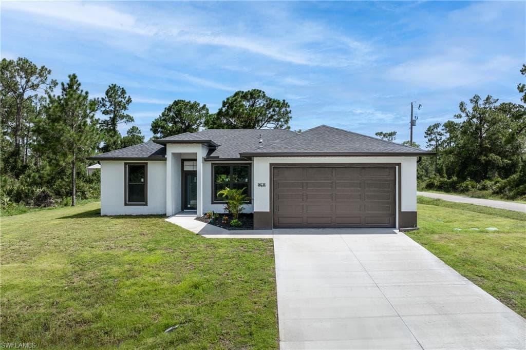 907 W 9th ST LEHIGH ACRES, FL 33972