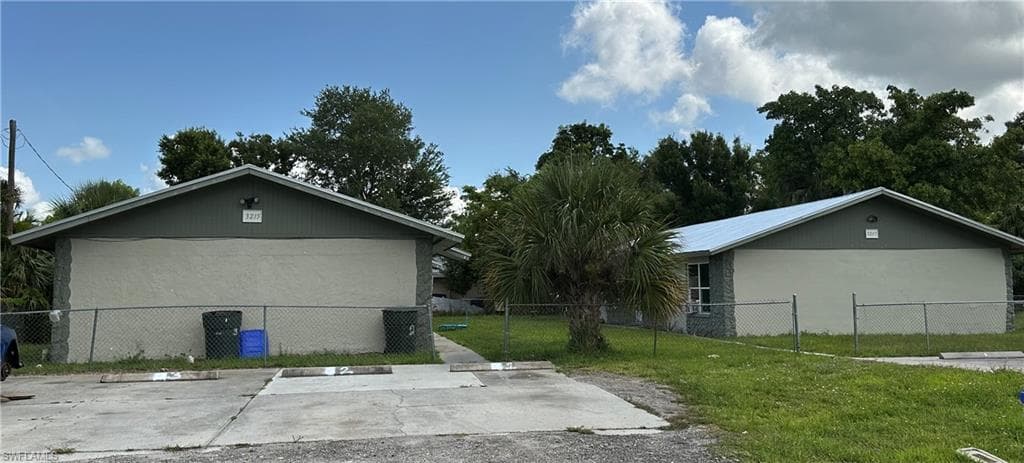 3215 Jeffcott ST FORT MYERS, FL 33916