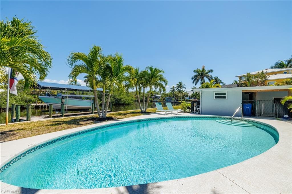 27246 Patrick ST BONITA SPRINGS, FL 34135