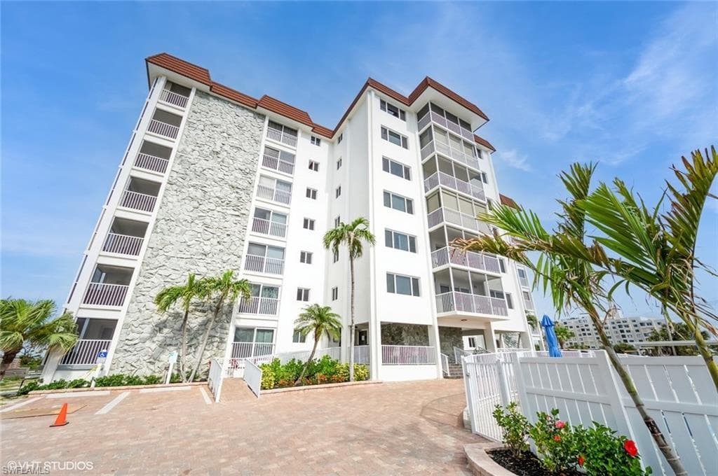 6900 Estero BLVD 509 FORT MYERS BEACH, FL 33931
