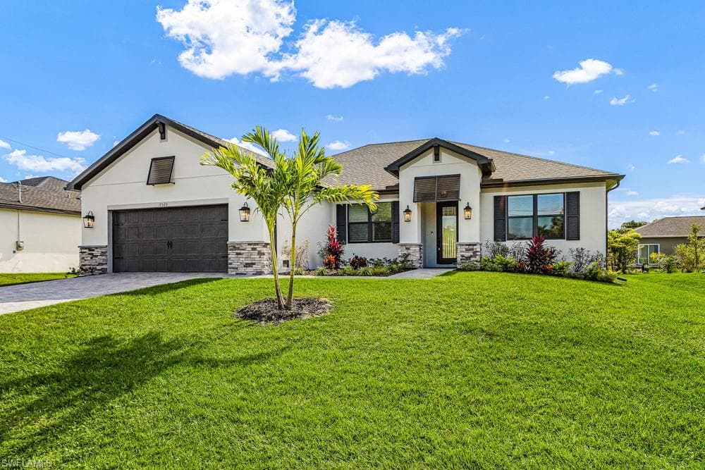 3520 SW 3rd ST CAPE CORAL, FL 33991