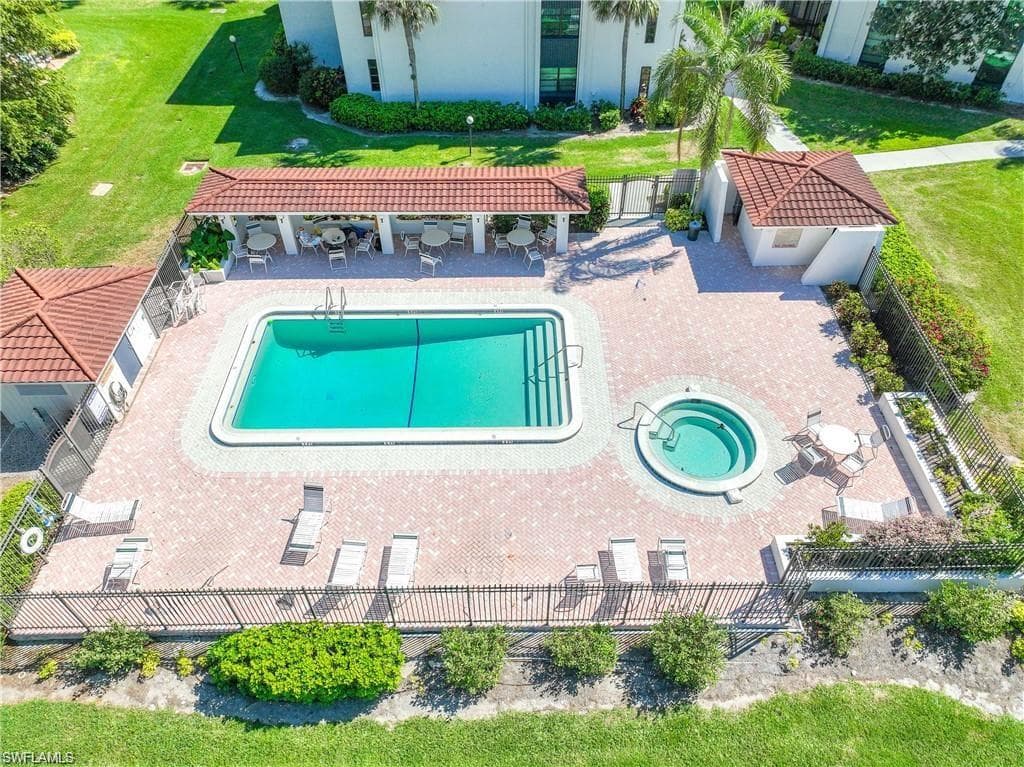 3635 Boca Ciega DR 303 NAPLES, FL 34112
