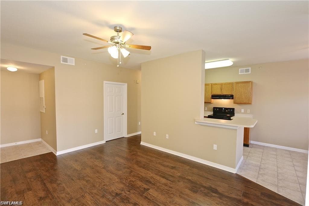7945 Preserve CIR 515 NAPLES, FL 34119