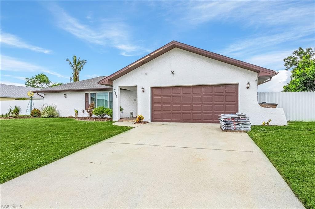 1721 SE 6th LN CAPE CORAL, FL 33990