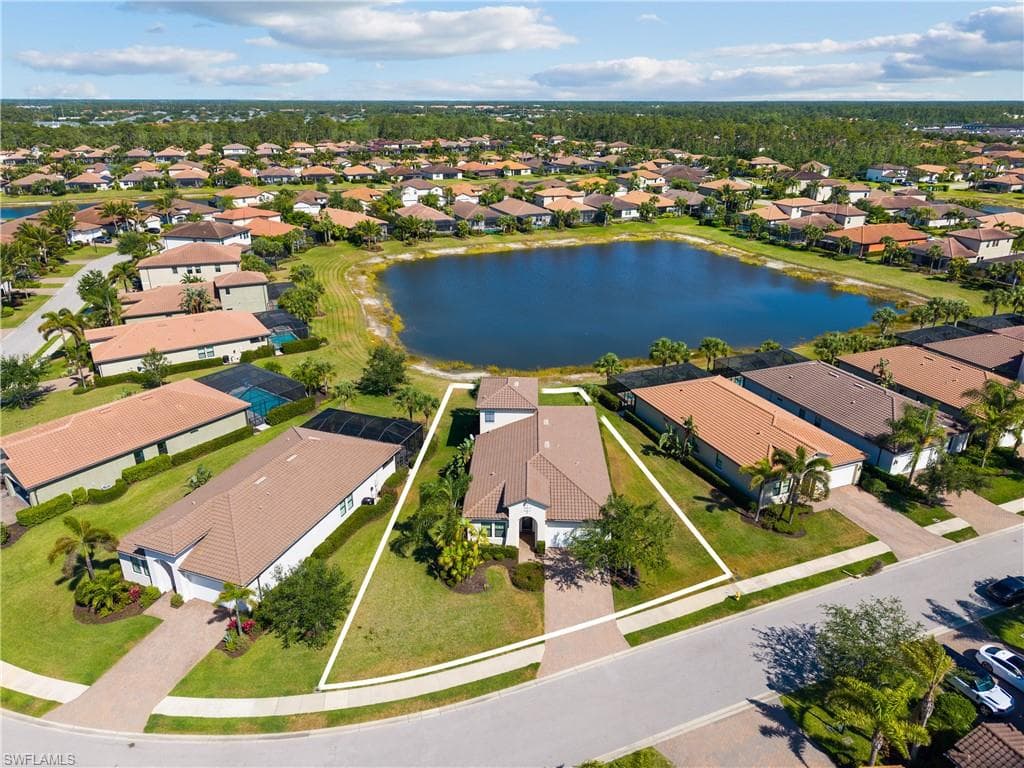 4711 Abaca CIR NAPLES, FL 34119