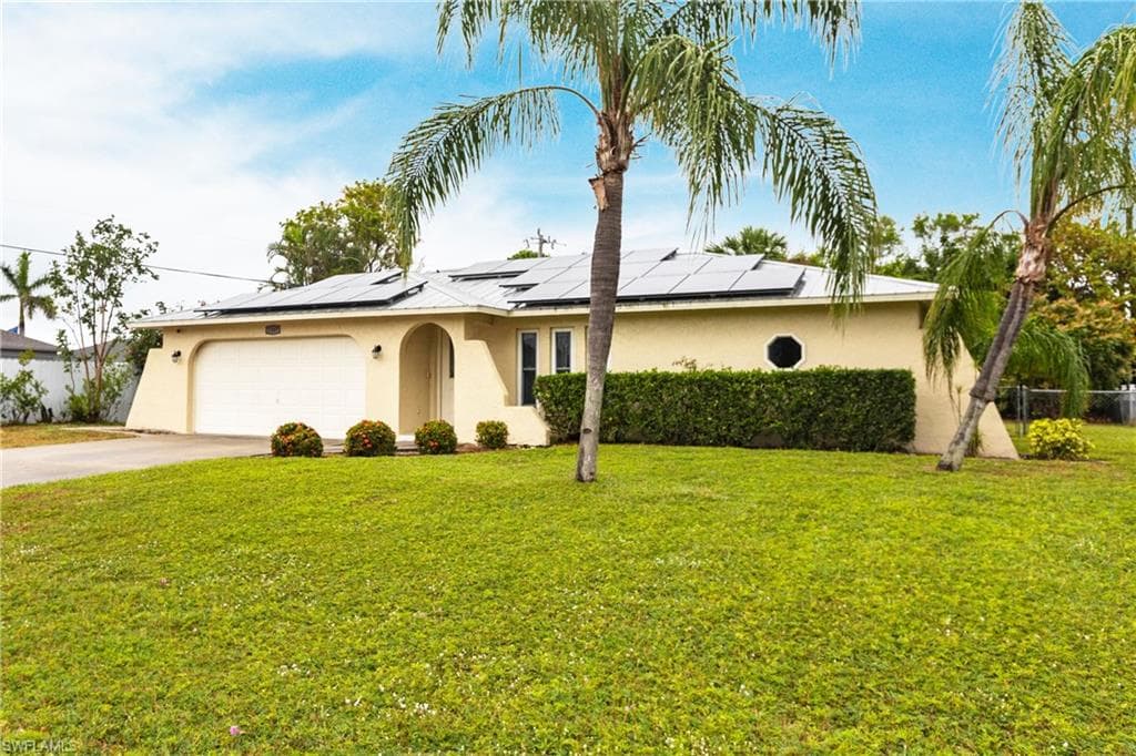 2107 SE 11th ST CAPE CORAL, FL 33990