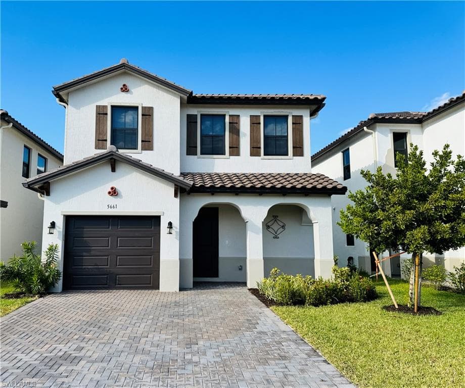 5661 Cerva LN AVE MARIA, FL 34142