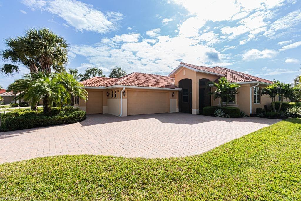 9256 Breno DR FORT MYERS, FL 33913