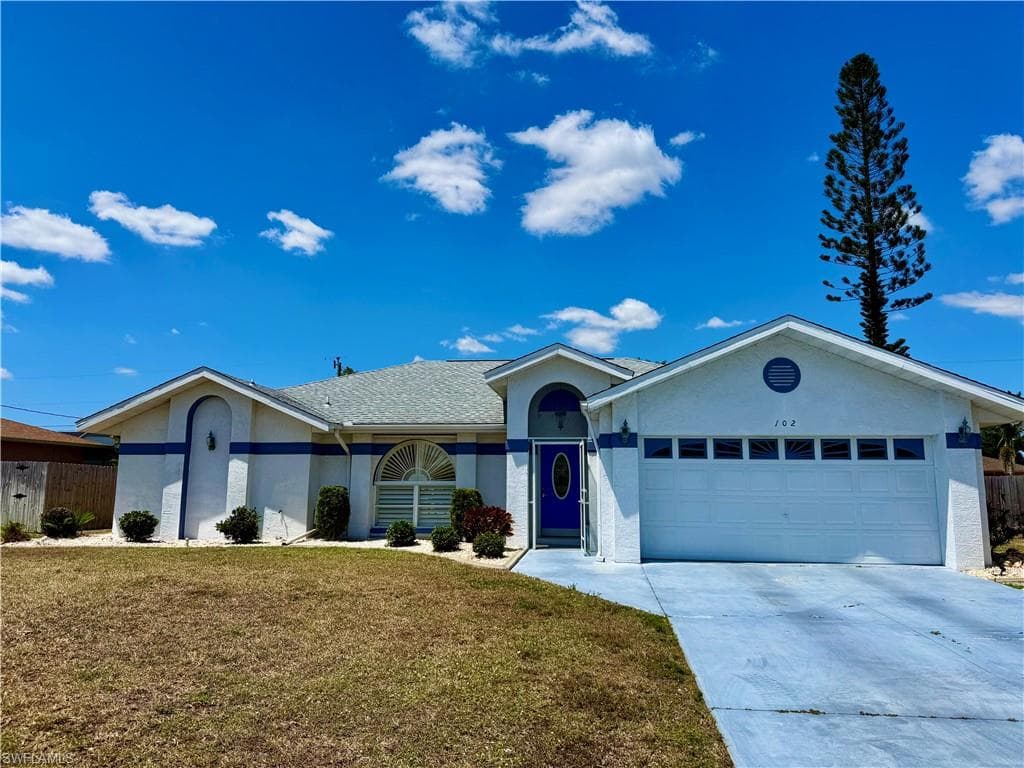 102 NE 9th CT CAPE CORAL, FL 33909