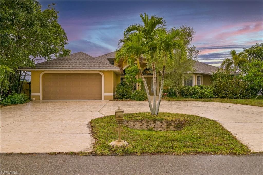 2614 SW Santa Barbara PL CAPE CORAL, FL 33914