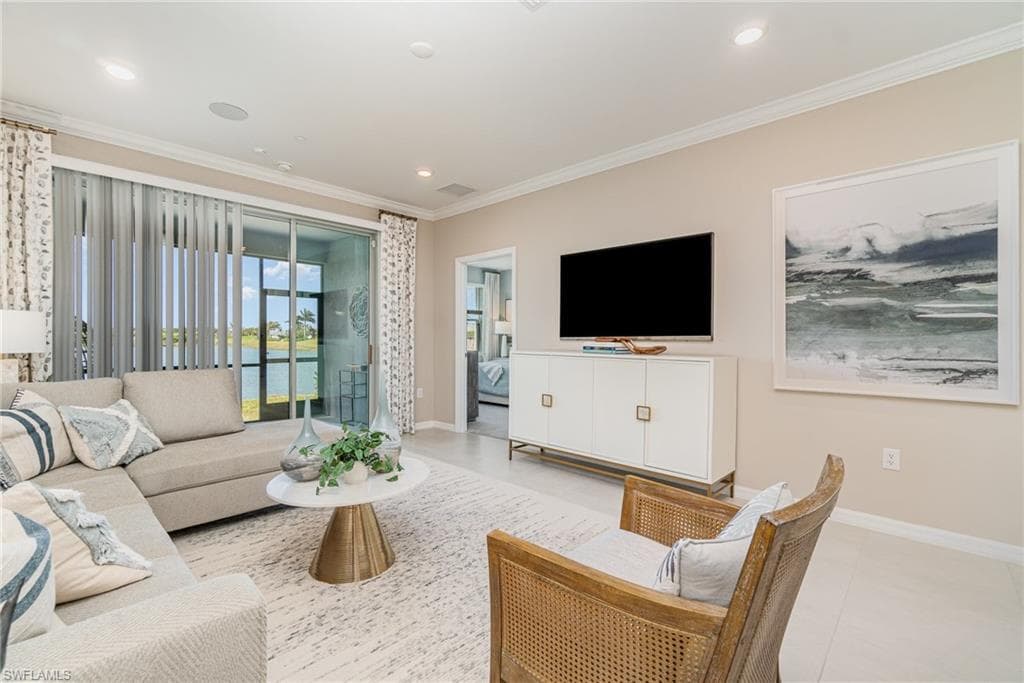 11761 Venetian Lagoon DR 104 FORT MYERS, FL 33913
