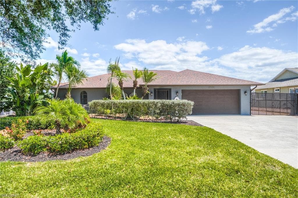 27375 Imperial Oaks CIR BONITA SPRINGS, FL 34135