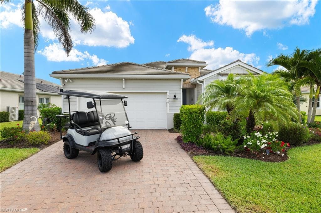14616 Topsail DR NAPLES, FL 34114