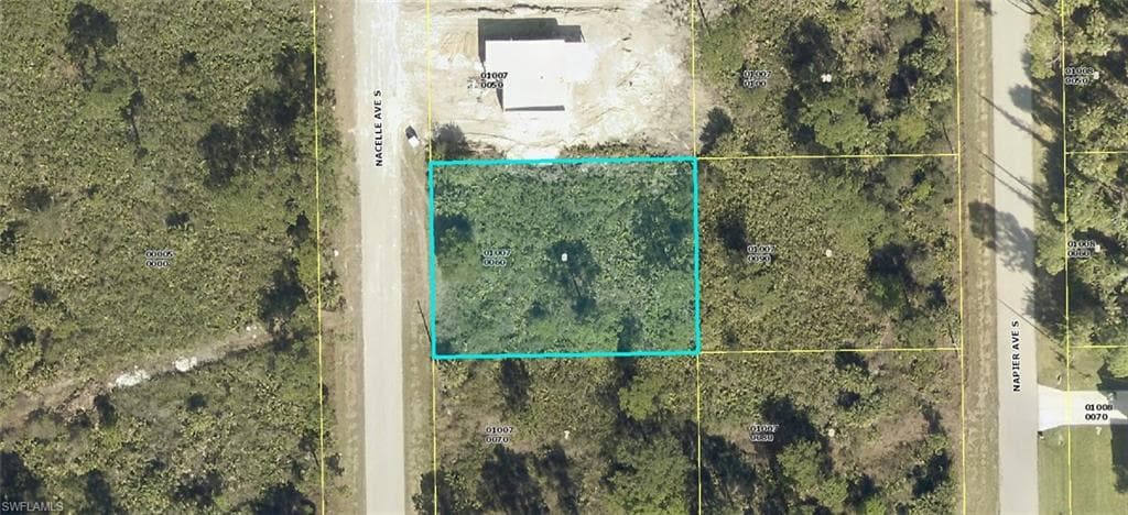 135 Nacelle AVE S LEHIGH ACRES, FL 33974