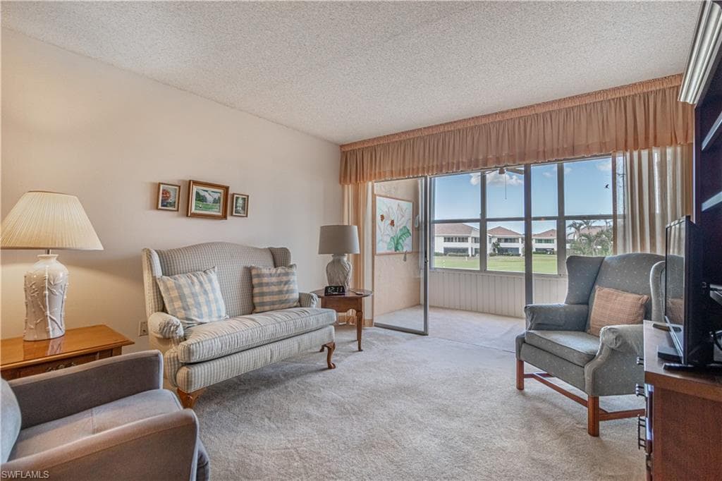 1624 Pine Valley DR 212 FORT MYERS, FL 33907