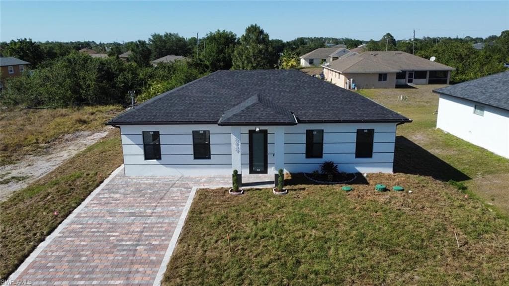 3212 12TH ST SW LEHIGH ACRES, FL 33976