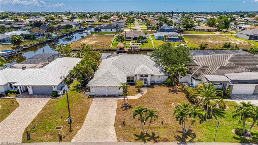 1024 SE 14th TER CAPE CORAL, FL 33990