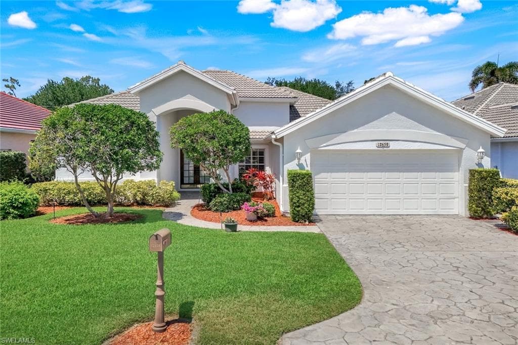 12659 Hunters Ridge DR BONITA SPRINGS, FL 34135