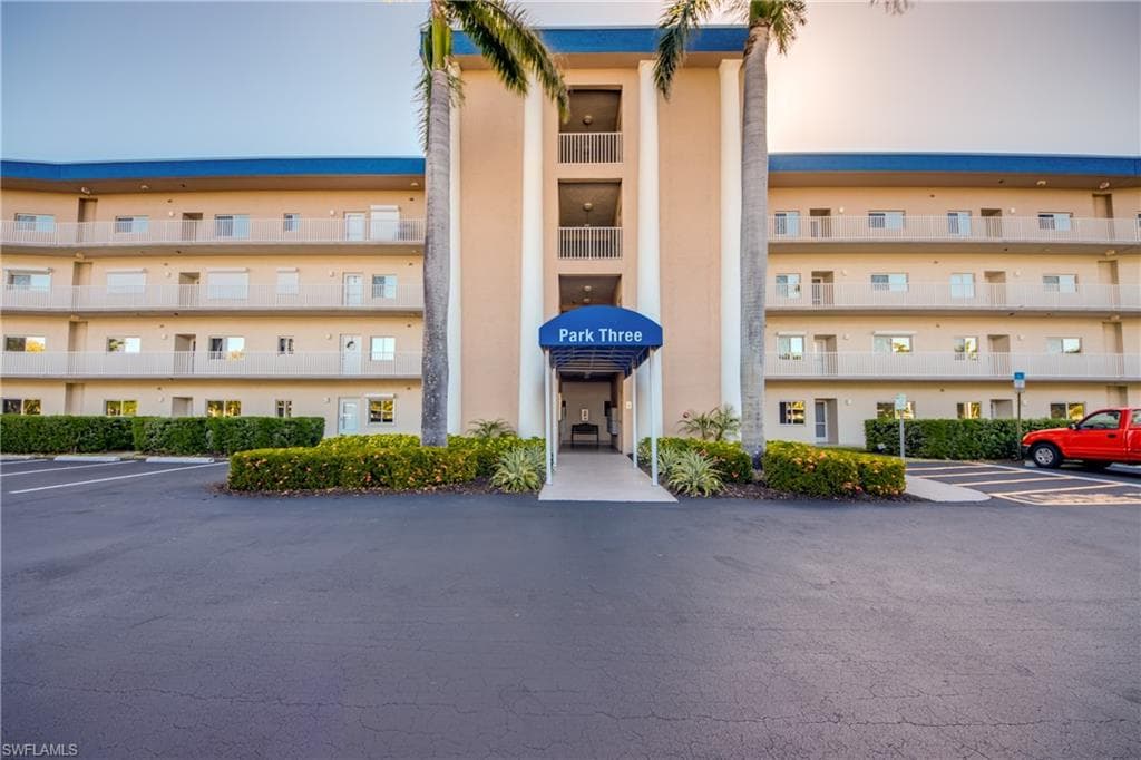 14831 Park Lake DR 206 FORT MYERS, FL 33919
