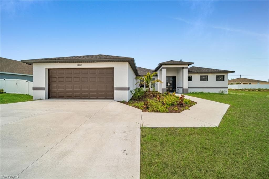 1102 Santa Barbara BLVD N CAPE CORAL, FL 33993
