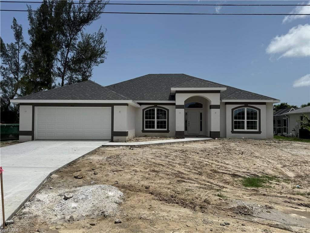 302 SE 15th TER CAPE CORAL, FL 33990