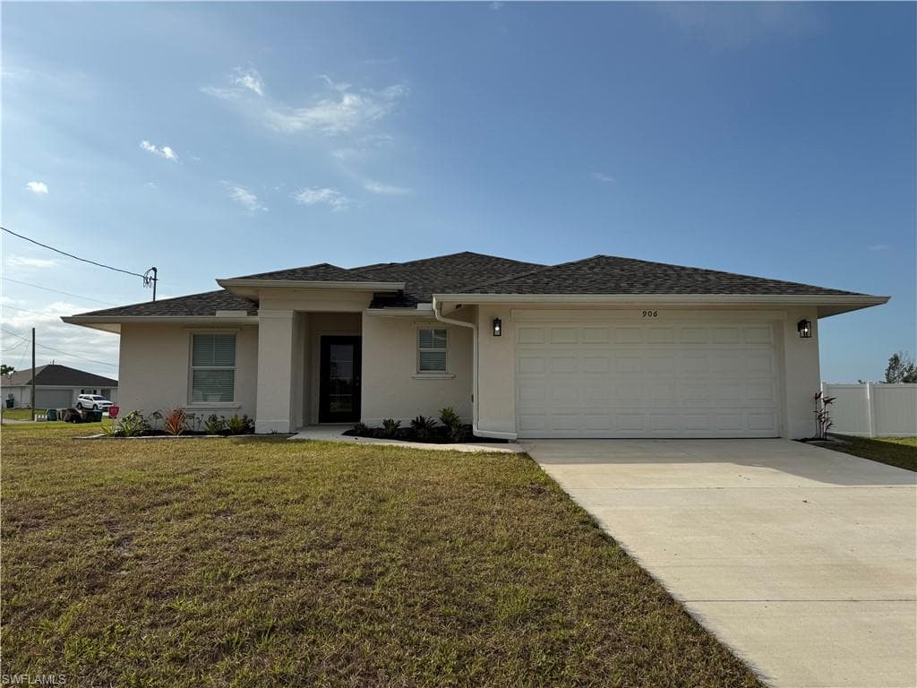 906 30th ST CAPE CORAL, FL 33993