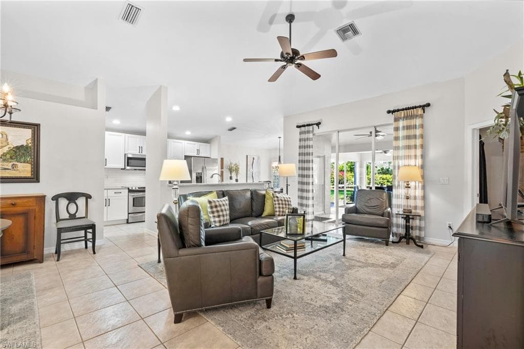 2325 Heritage Greens DR NAPLES, FL 34119