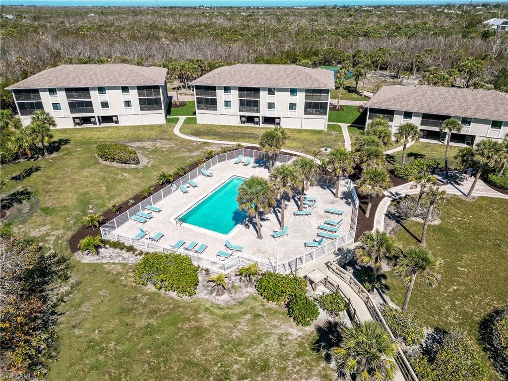 1919 Olde Middle Gulf DR 402 SANIBEL, FL 33957