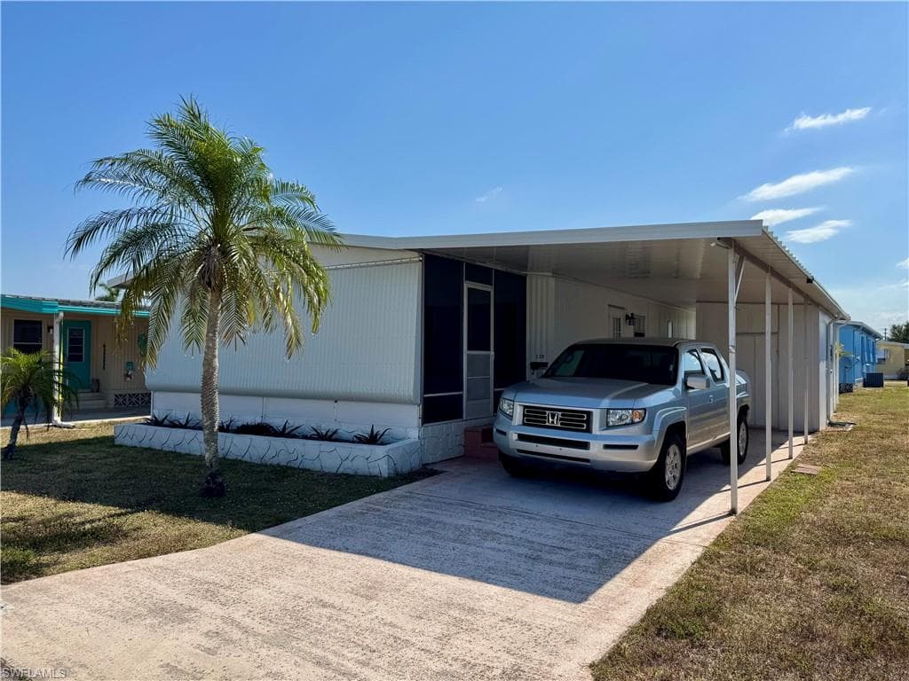 120 Granada ST FORT MYERS, FL 33905
