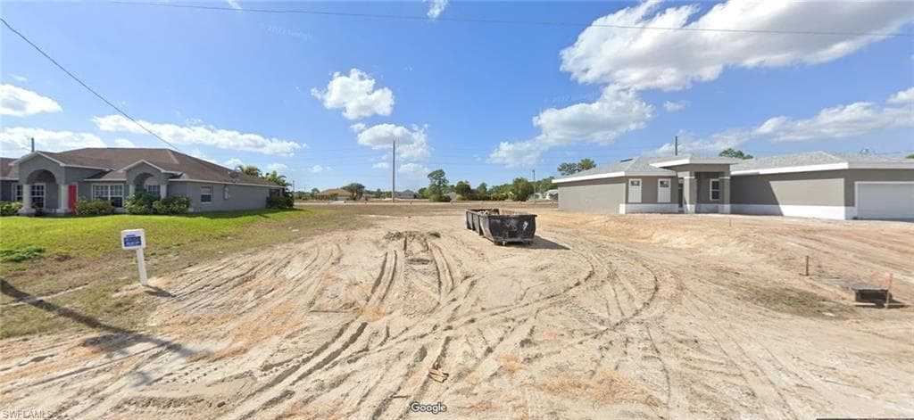 2140 NW 24th AVE CAPE CORAL, FL 33993