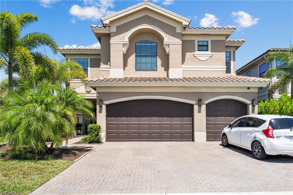 10008 Chesapeake Bay DR FORT MYERS, FL 33913